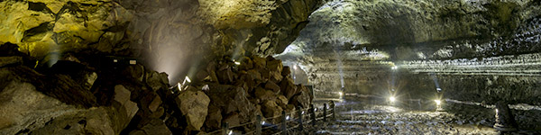 ile volcanique et tunnels de jeju