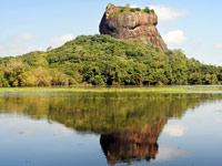 Rocher-du-lion-ou-sigiriya